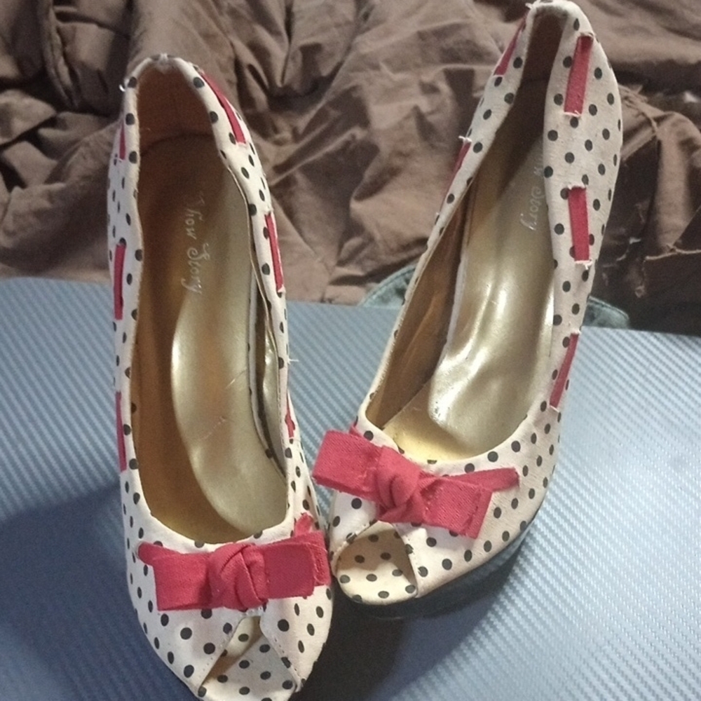 Chic Polka Dot Peep Toe Heels with Red Bow